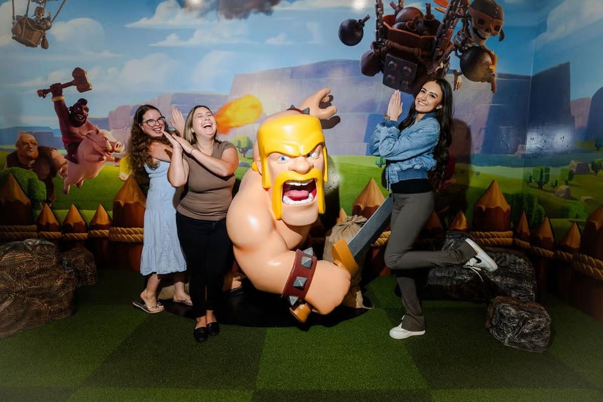 The Barbarian photo op: attraction-grade scenic, not weekend scenic, Clash of Clans Clash for the Stache, Seaport Village San Diego